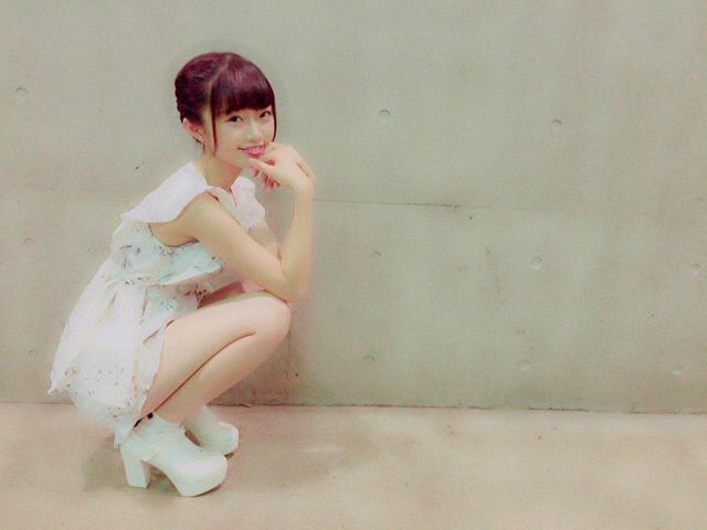 rika_n_'s tweet photo. 👑

　　あなたの
ㅤ
　　　　　お姫様は〜？

　　　　　________　ＦＬＯＷ     🌟🐰

　　"ㅤㅤやっぱ、りかちゃ 〜 ん ！    "

#RTしたnrさんbotさんフォローする 
ㅤ https://t.co/IBbV3isCKK