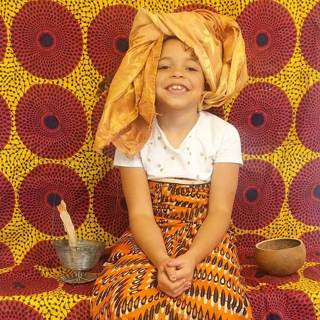 PeckhamPlatform's tweet photo. Elena getting stuck in with The Missing Chapter Collective's workshop. Come down before 4 for your snap #TMCCollective
#blackhistorymonth https://t.co/rmcGJBwfBY