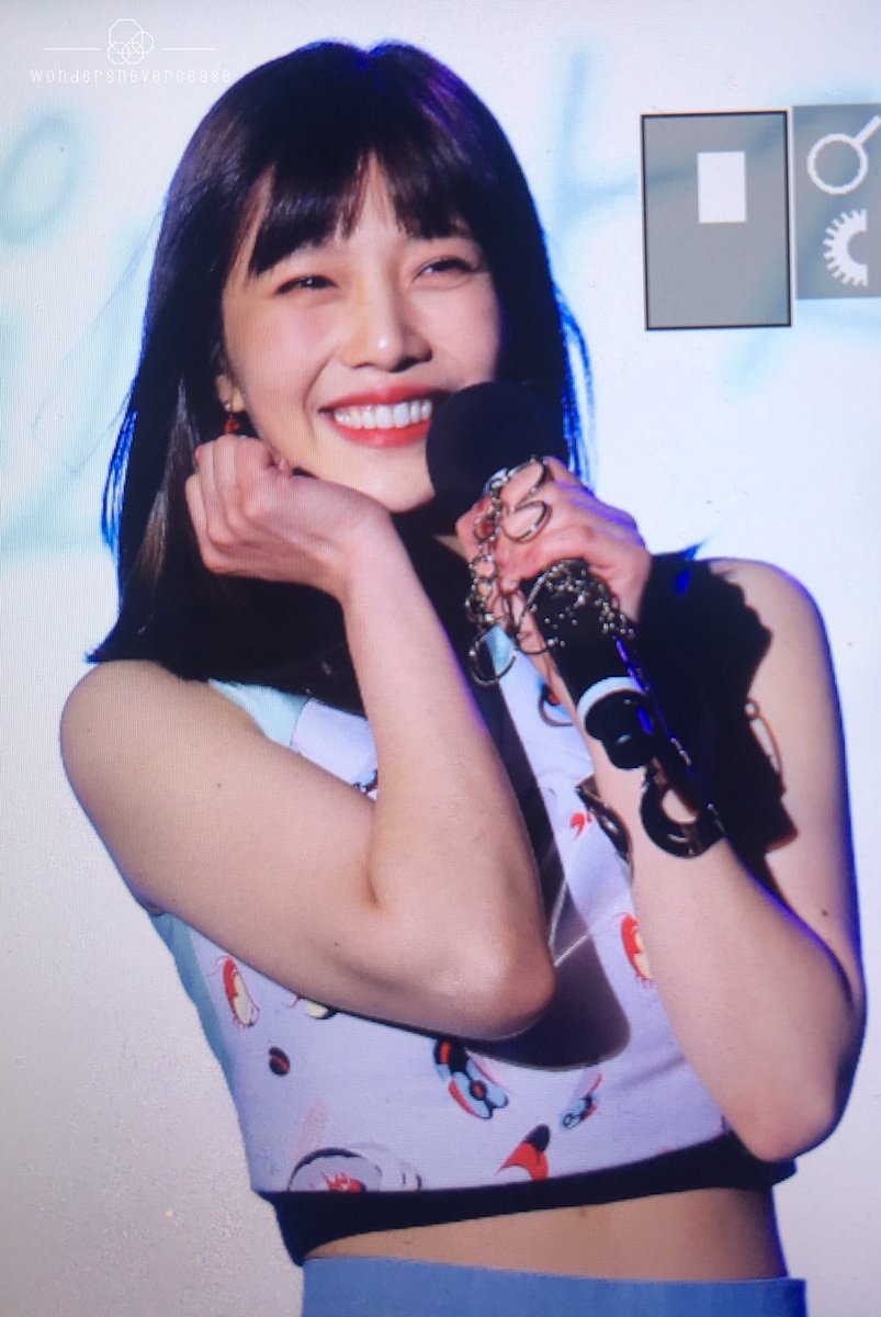 WNCJOY's tweet photo. 161008 박지윤의 가요광장

#레드벨벳 #조이 #RedVelvet #Joy https://t.co/9NScKut5OE