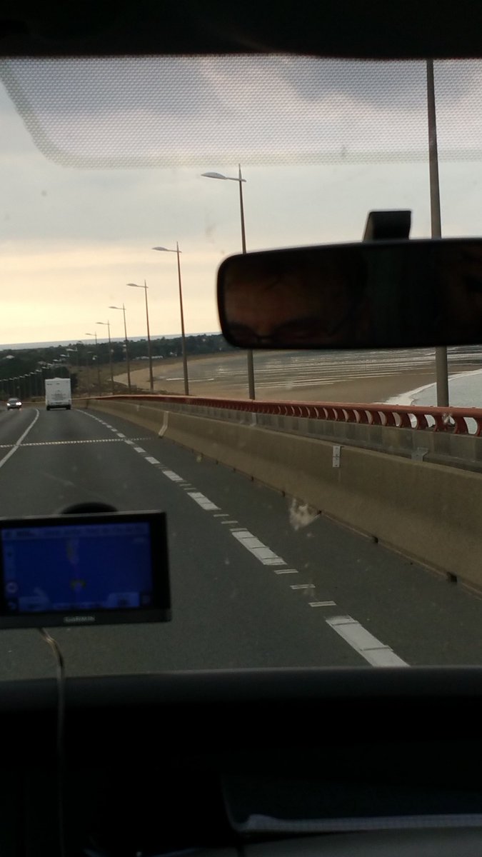 RodrickTetai's tweet photo. Passage du pont direction collation. #paysdefougeresbasket https://t.co/FOCLaFvCkB