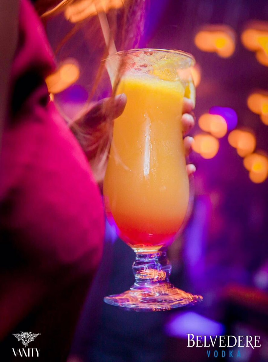 Vanity Club tweet media