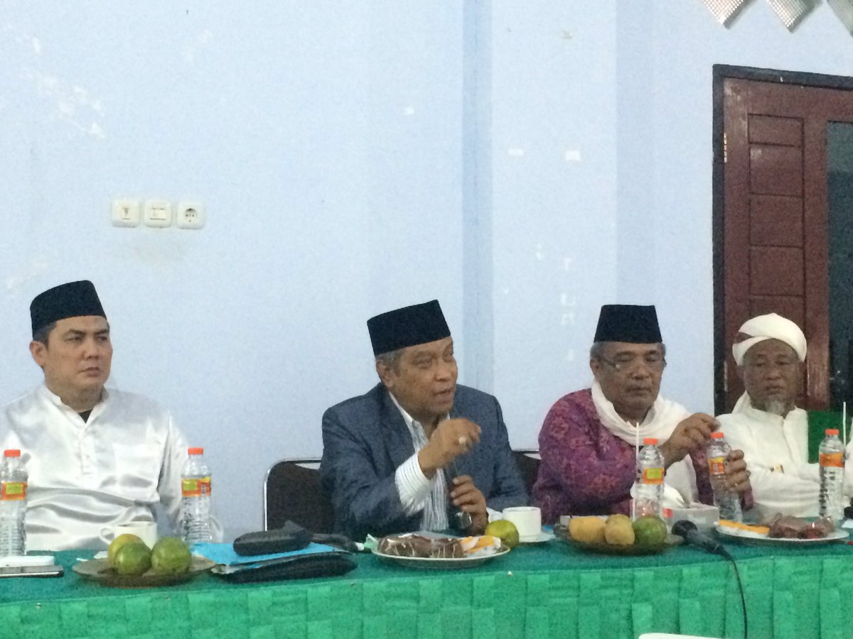 inf_indonesia's tweet photo. Ketum KH @saidaqil Sekjen @Helmy_Faishal_Z Ketua PW TGH. Taqiuddin dan Rais Syuriyah TGH Ma'arif pada #Muskercab PCNU Loteng. https://t.co/OHWIwAN5NS