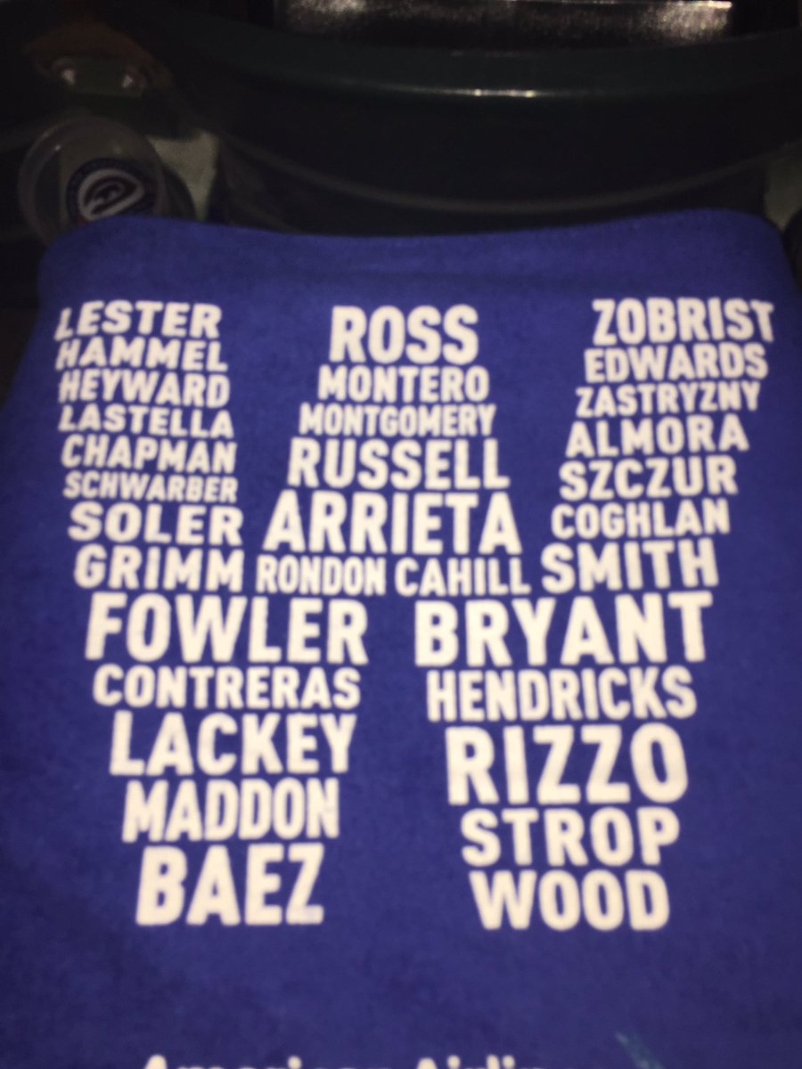 Kathleen717's tweet photo. Cubs win, Cubs win, Cubs win!!! 🐻@Cubs #OctoberBaseball #FlyTheW #NLDS #WeAreGood #SFGvsCHC @Lisa_Fielding 💙⚾️❤️ https://t.co/kl4c6AkksB