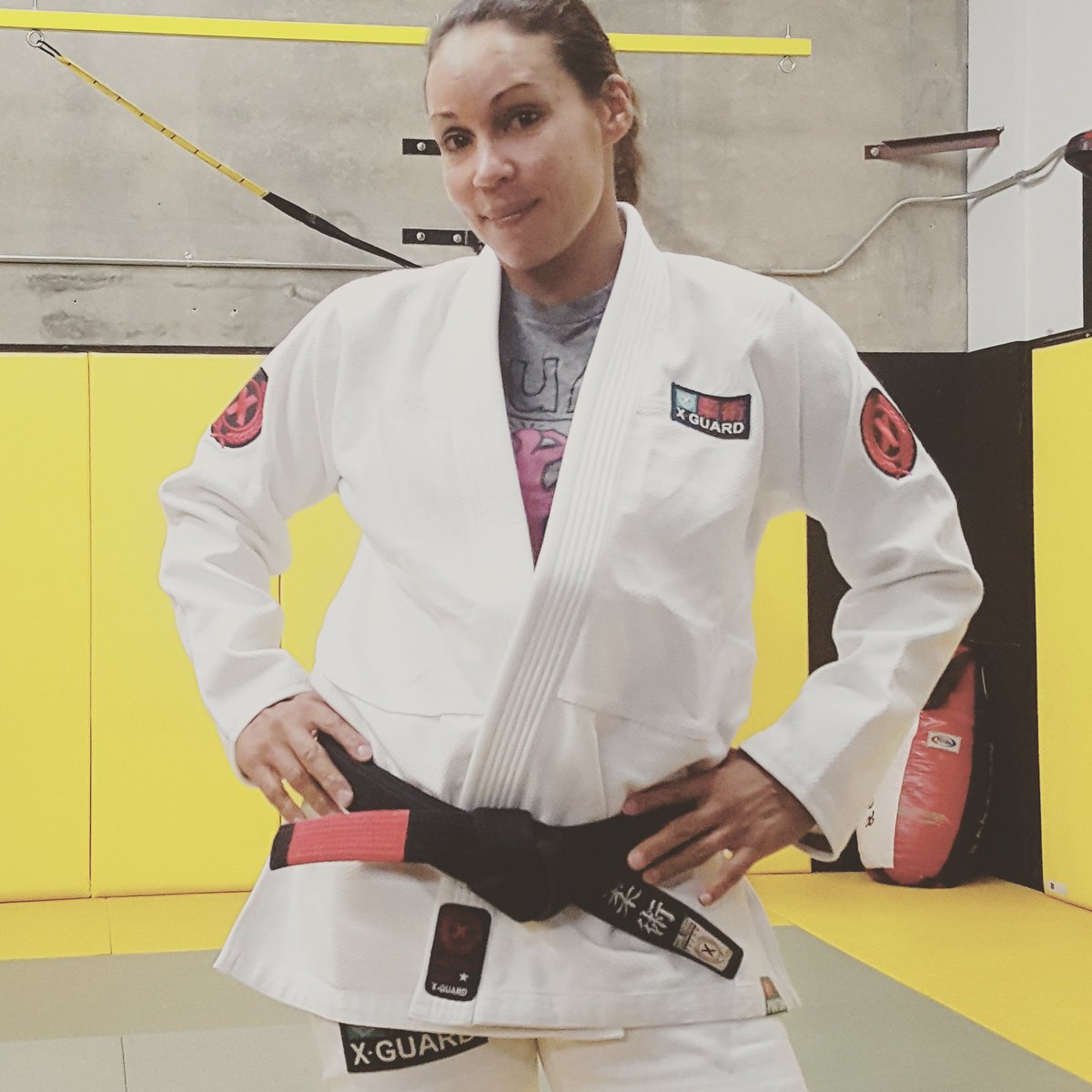BelizeanBruiser's tweet photo. My go-to Gi! @XGuardBrand is the INKY GI I choose to wear! #balckbelt #xguardbrand #jiujitsu #trangles https://t.co/dxOew3tIIY