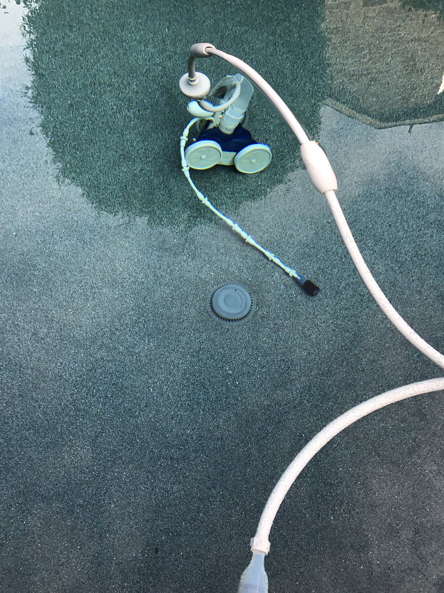 Perfectly clear six feet to the bottom #pool #diy #poolcare poollogger.com