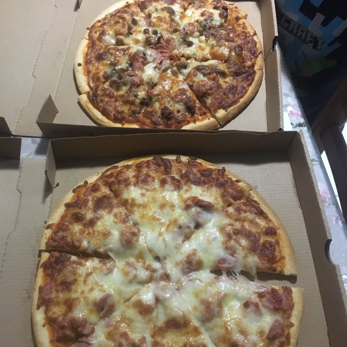 Pizza party with kids <a href="/stoneovenmv/">stoneoven.mv</a>