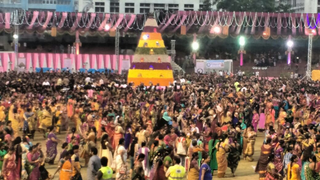 KTRBRS's tweet photo. That's some sight! 👌Telangana has started its cultural renaissance in style; 'Batukamma' - Celebration of Life. Guinness record I am told👍 https://t.co/v9ahP0wDw1