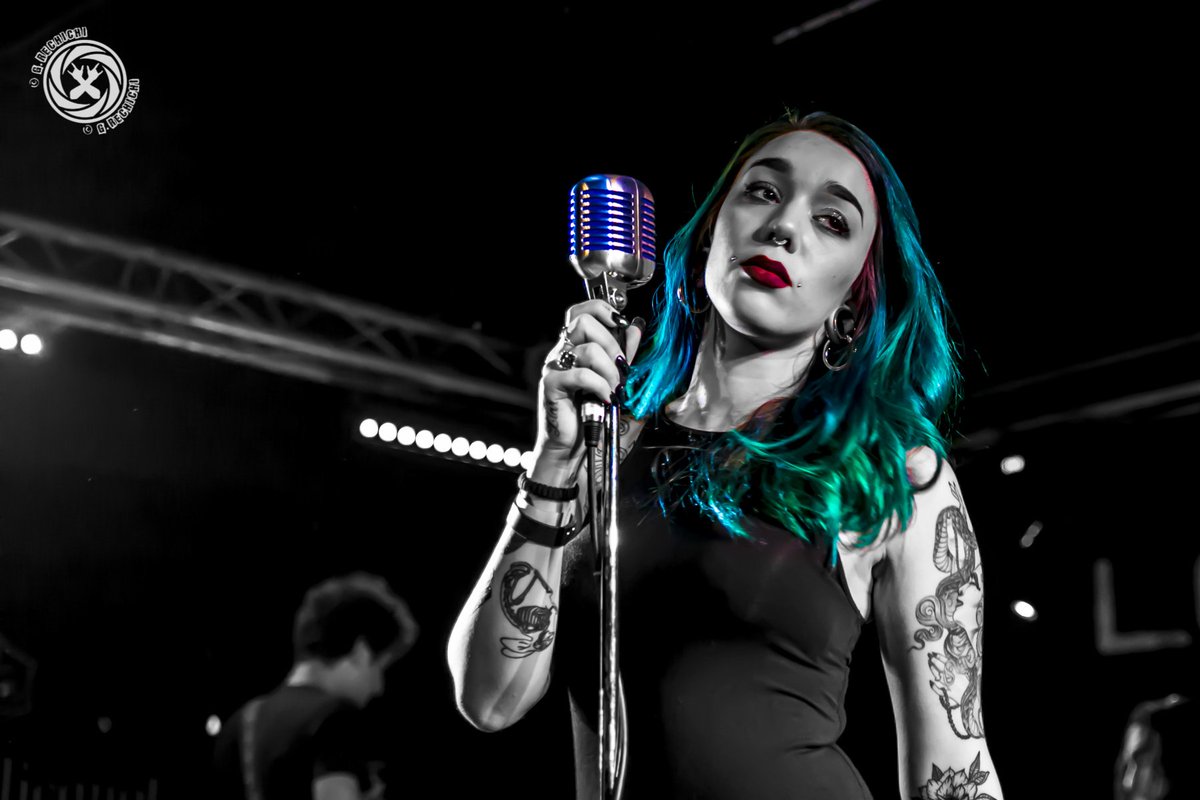 G_Rechichi_ph's tweet photo. https://t.co/mTrCIqpbM9
Giocando con le foto: gli #electricballroom al #legendmilano https://t.co/dY6z3q7mMN