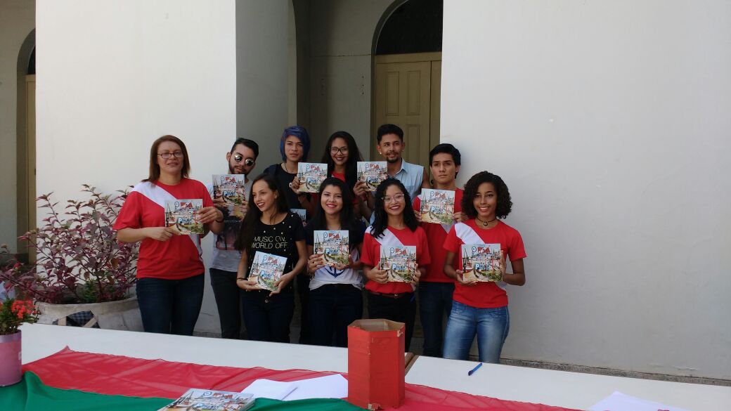 evwly's tweet image. Dia 06/10 ocorreu o lançamento do livro "O Pará em verso e Poesia" no Antônio Lemos, em comemoração aos 400 anos.