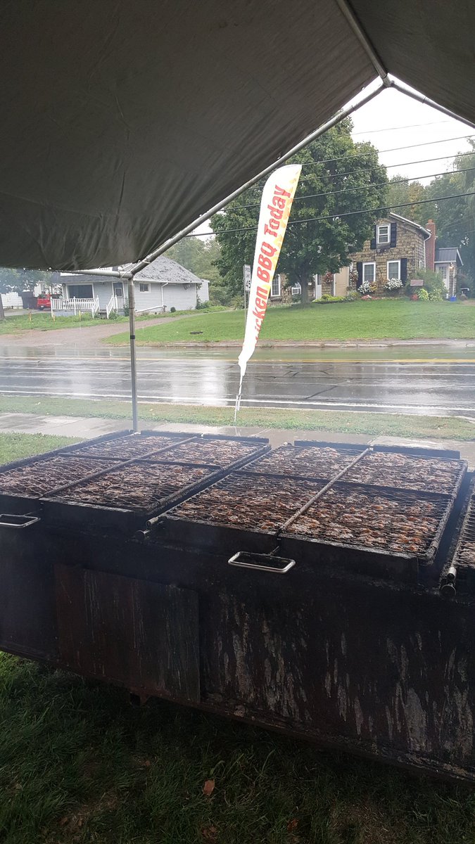 EvansCenterFire's tweet photo. Chicken BBQ service starts at 11. https://t.co/cho39paJFN
