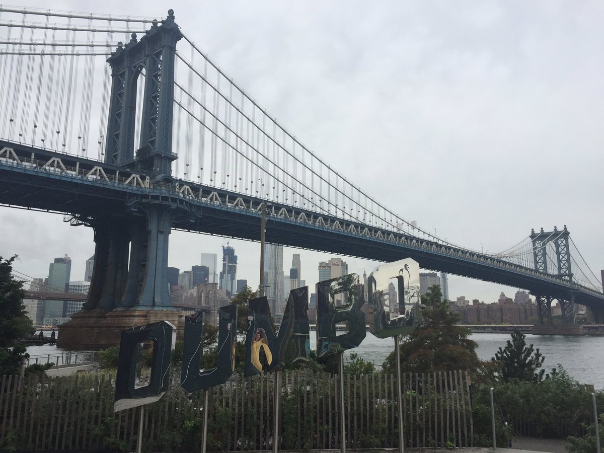 BrooklynWebFest's tweet photo. Happy Saturday, #DUMBO! Time for day 2 of #BKWF2016! https://t.co/ozmvPkmG6a