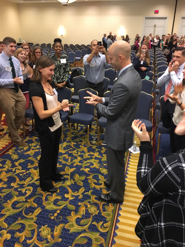 LevelUpWLauryl's tweet photo. Some of VA's finest killin it in a high stakes game of Rock Paper Scissors ๐๐ป#VPTASC2016 https://t.co/tCDb75vorR