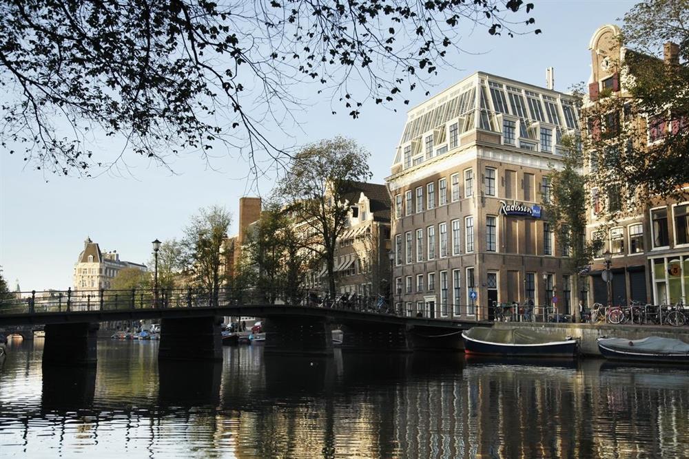 EasyToBook's tweet photo. Hotels in #Amsterdam https://t.co/B8JHNDQvfj https://t.co/eotidU1t8w