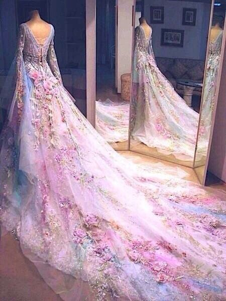 cute_0622's tweet photo. ステキなwedding dress
✨

めっちゃかわいい https://t.co/mELYPmfZhZ