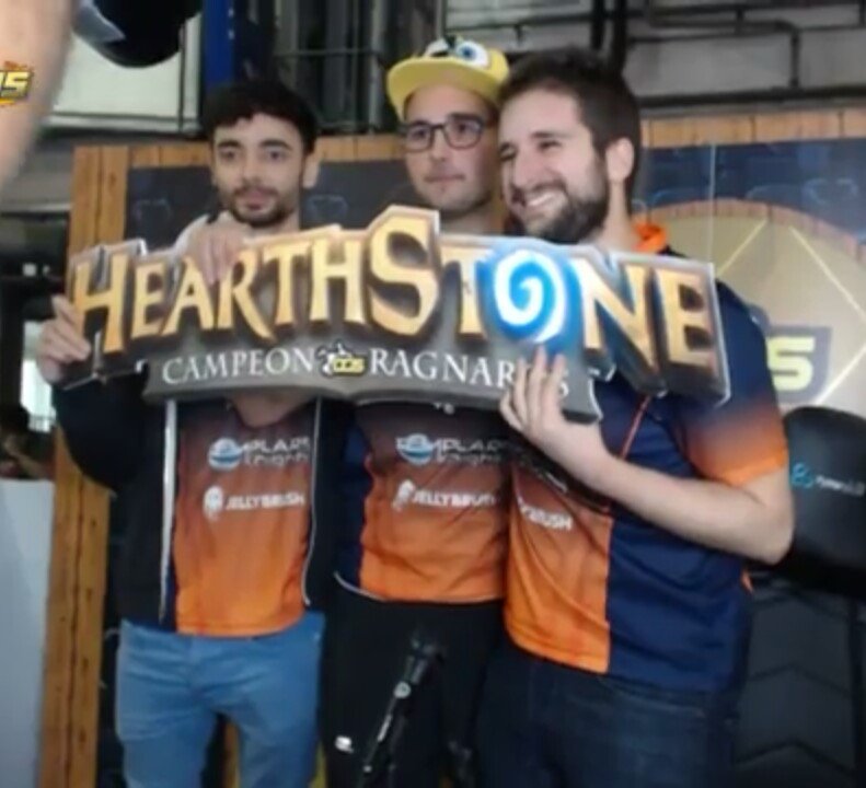 Aaron_GRS's tweet photo. En hora buena @FeelinkGamer y @TheFirers ! Por haber ganado la final de la #LigaRagnaros de @OGSeries_es
#GoFirers ! https://t.co/aWb6cMLmBy