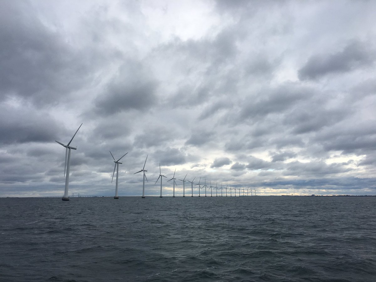 Dr_Jan_Geiss's tweet photo. Shakey boat trip to Middelgrunden Offshore windpark just off Copenhagen. Many questions by MPs from EU MS to Dong on @EUFORES_EU #IPM16 https://t.co/7JlSjxiIUJ