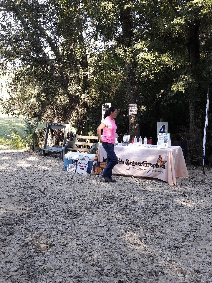 monarchsign's tweet photo. All set up at Creekwood for the Magnolia Parkway Chamber of Commerce Annual Shootout!!!  #sportingclays #shotgun #shooting https://t.co/E8biQL2gFQ