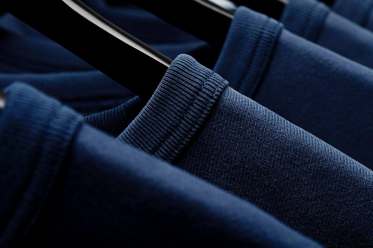 Converse's tweet image. Too many details for 140 characters. Explore the collection on converse.com #ConverseEssentials