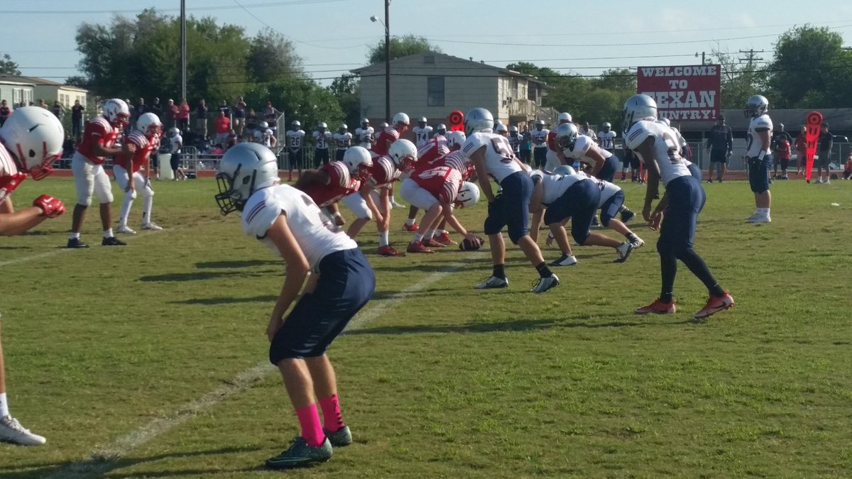 Sat. morning football and Im not talking college..Its Ray Texan Football. Up 18-6 over Veterans at half.