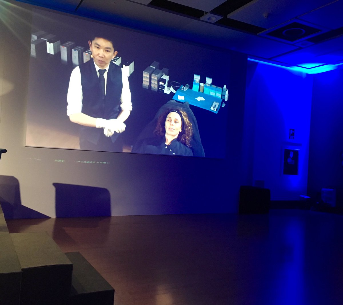 Live demo of my TwoPoint EyeLift(TM) to 450 cosmetic doctors from 90 countries. Good product. Good technique. Success. <a href="/Teoxane/">Teoxane Laboratories</a> <a href="/TeoxaneUK/">Teoxane UK</a>