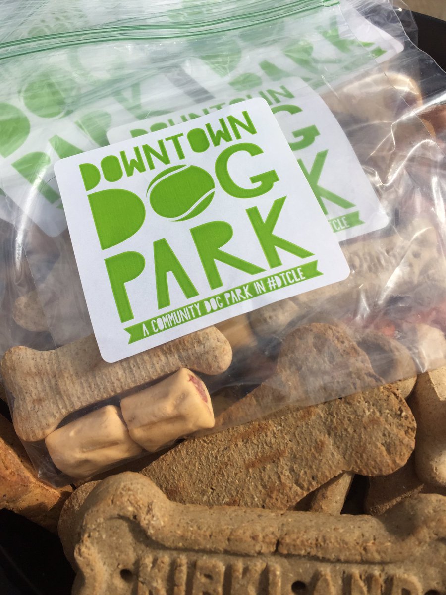 dtCLEdogpark's tweet photo. It's our birthday! Join us NOW until 1pm for dog treats and human treats! #DtCLEDogpark https://t.co/n2e2yql2XM