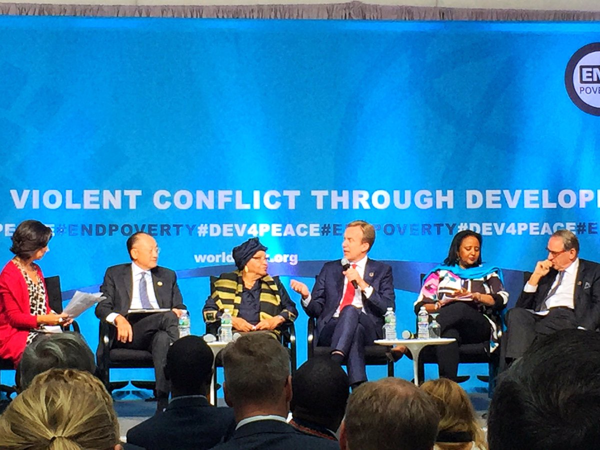 forausluzern's tweet photo. gender equality at the panel for preventing violent conflict through development @WorldBank #development4peace https://t.co/K1YsAdfkCj