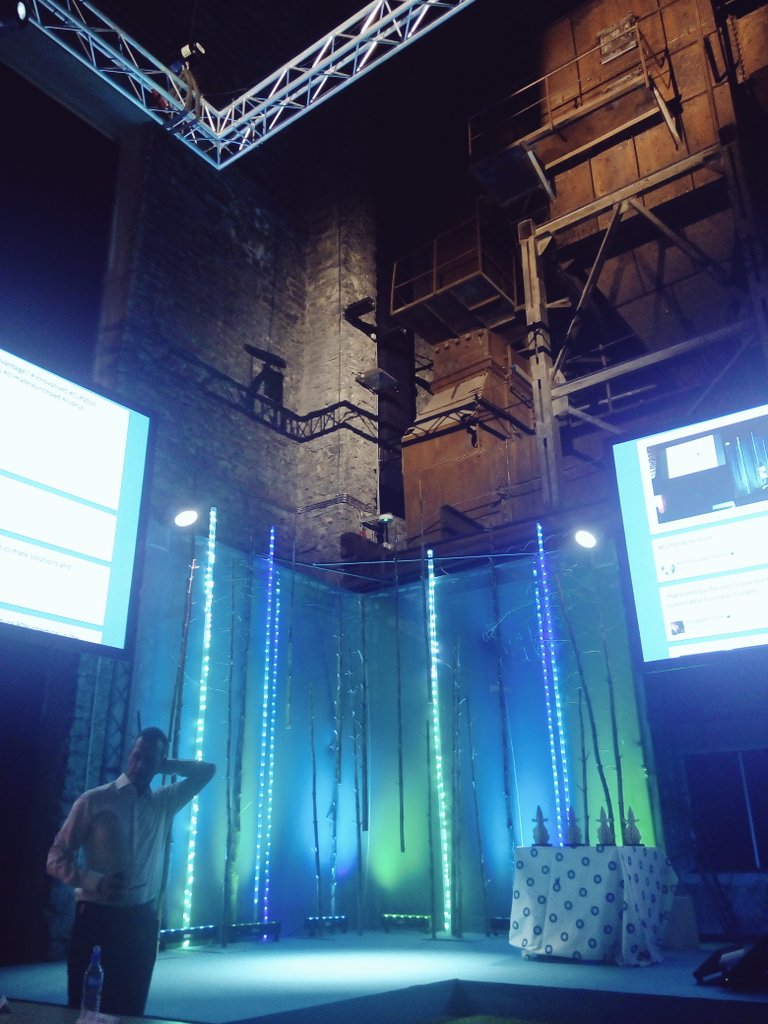 alexfarlander's tweet image. 10 minutes to go at #CLP2016 winners announcement