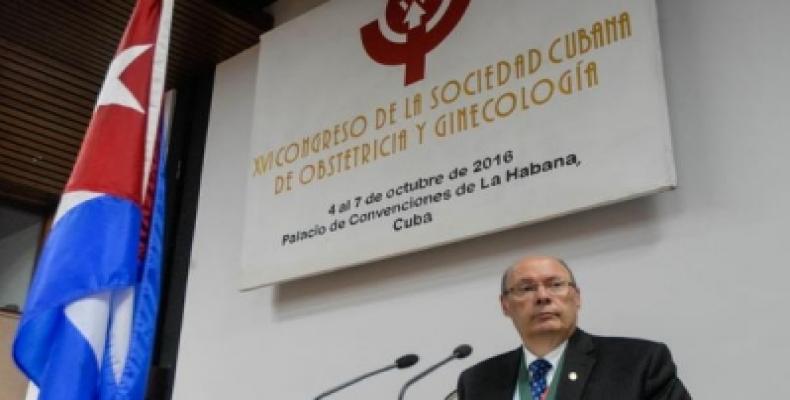 2015Banjul's tweet photo. Científico de EE.UU. elogia atención a la salud de las cubanashttp://cubasi.cu https://t.co/hp6fXvjyG4