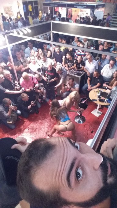 Me atacan por todos lados las visiones @SALONEROTICOBCN @pornstreamlive https://t.co/xKANU6ADg3<a class="tags" target="_blank" title="On Twitter" href="/?out=eyJ0eXAiOiJKV1QiLCJhbGciOiJIUzUxMiJ9.eyJpYXQiOjE3MjE2NzU1NzUsImlzcyI6InR3cG9ybnN0YXJzLmNvbSIsIm5iZiI6MTcyMTY3NTU3NSwiZXhwIjoxNzUzMjExNTc1LCJyZWRpcmVjdF91cmwiOiJodHRwczovL3R3aXR0ZXIuY29tL1NBTE9ORVJPVElDT0JDTiJ9.TA5A41v0F-Gg3tYzyGlQ_S8bao8EeIBtsDMOAOa7PIHH4FF8vNlFzleg03s3qHexDw1YFU3nvgu0rUPEyiWLCw">@SALONEROTICOBCN</a><a href="/tag/photography"class="tags"><span>#photography</span></a><a href="/tag/paris"class="tags"><span>#paris</span></a><a href="/tag/toureiffel"class="tags"><span>#toureiffel</span></a>