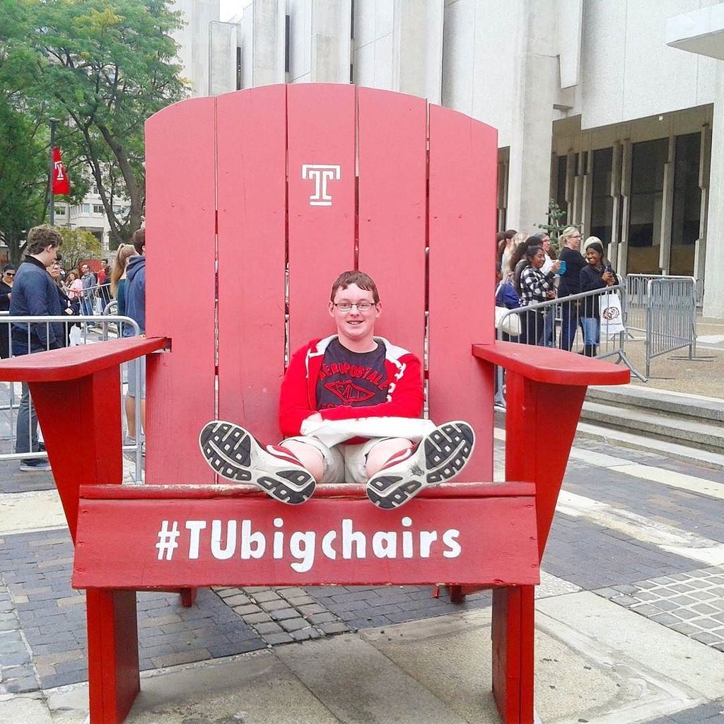 jugglingmidlife's tweet photo. Enjoying our visit to #templeuniversity . #ITouredTemple https://t.co/rbeYrueqwa https://t.co/BMmK68CDYZ