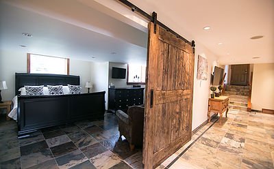 UpkeepGroup's tweet photo. If you are someone who sees the importance of regular home upkeep, we're your guys! Check this out: https://t.co/TFuBxmhrMr https://t.co/80U9g2DHax