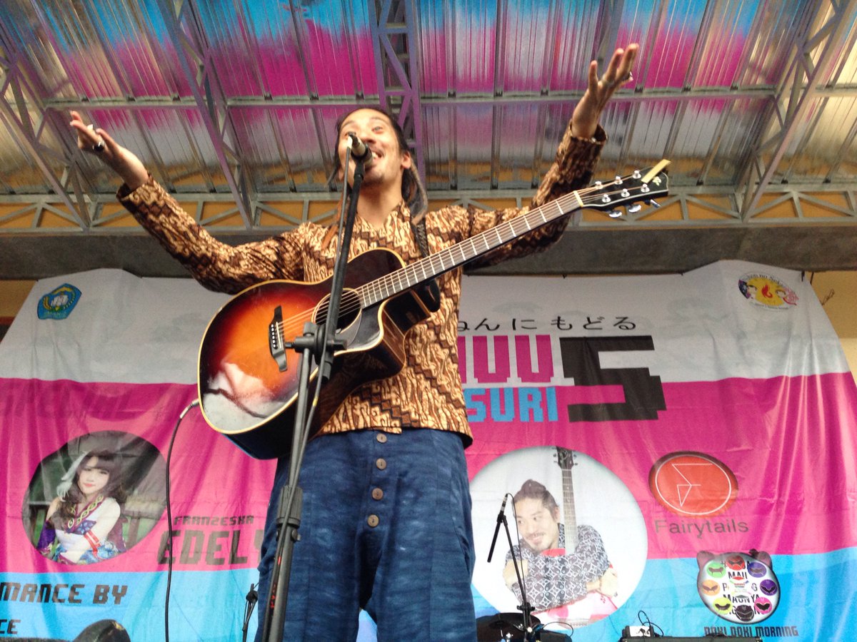 Super_hiros's tweet photo. terima kasih @SuperhirosBks dan panitia @hitmatsmanda sampai ketemu lagiiii https://t.co/nrYaoMrNvv