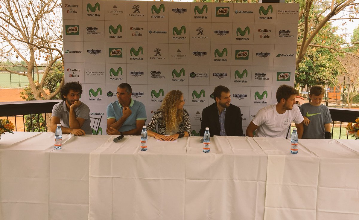 TelefonicaCL's tweet photo. En este momento se está dando inicio al #MovistarATP 🇨🇱 El torneo de tenis más importante este 2016 🎾 cc @MovistarChile https://t.co/jEiTmHUezT