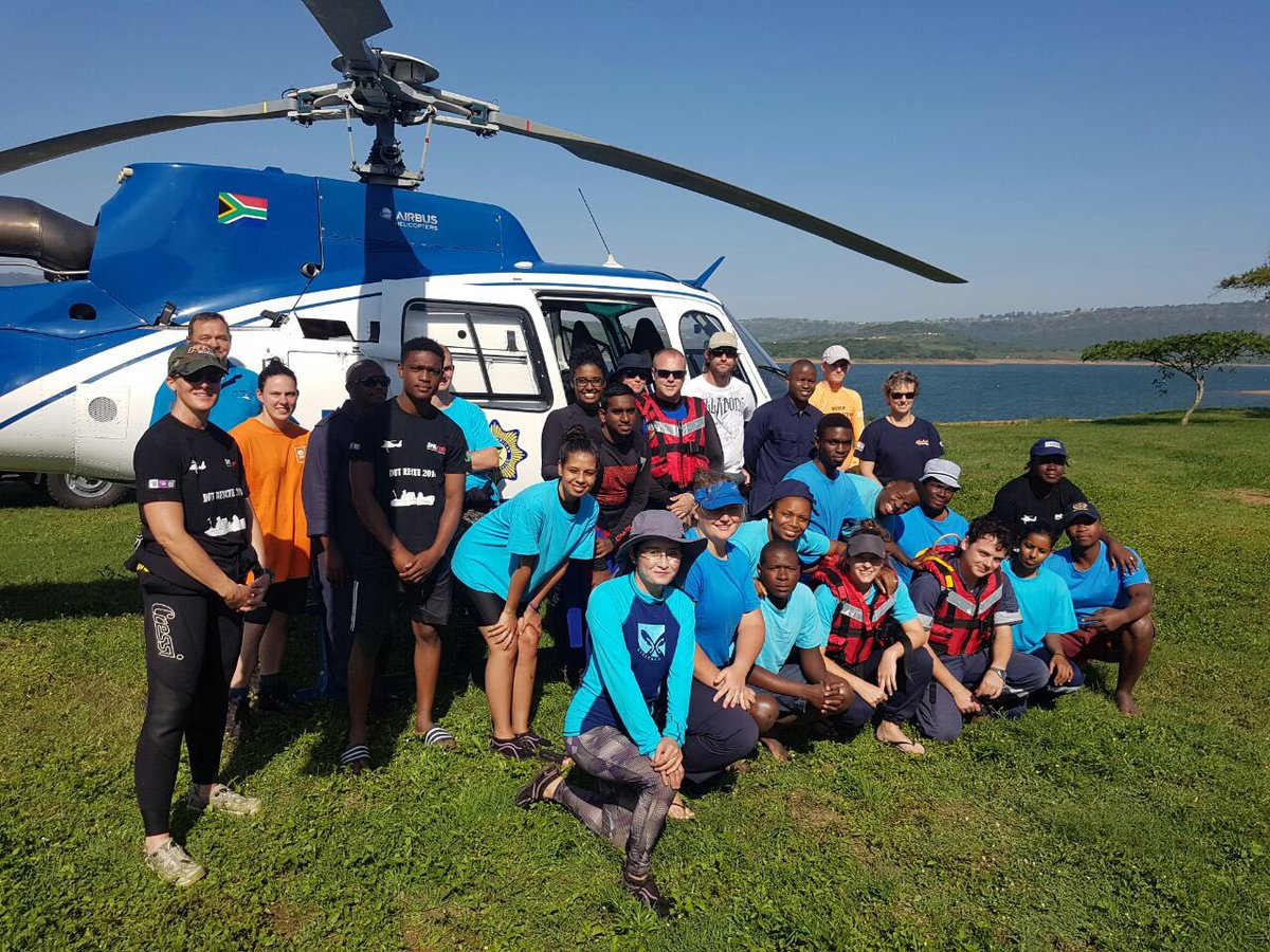 Fafapdiver's tweet photo. Awesome Aviation and water skills maintenance exercise at Inanda dam with SAP Kzn SAR, Airwing and DUT https://t.co/W93oZ28aDO