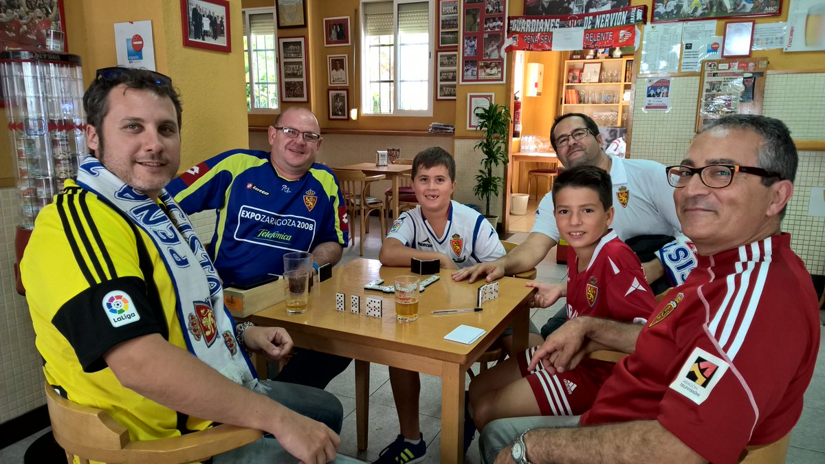 PSAlrelente's tweet photo. Encantados de que @zaragocistassur  se sientan en #AlRelente como en casa. @CanteraSFC @RealZaragoza @fpsevillistas https://t.co/1TqbKg5UqO