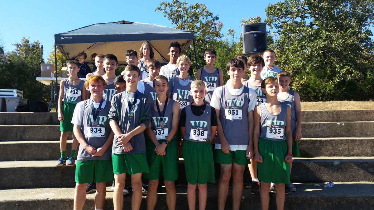 VBHSXCTRACK's tweet photo. VB Jr boys win by 1 point today at the Greenwood Bulldog Invitational #runwithpurpose #pointerpride #vbxc https://t.co/kJlFG40UdR