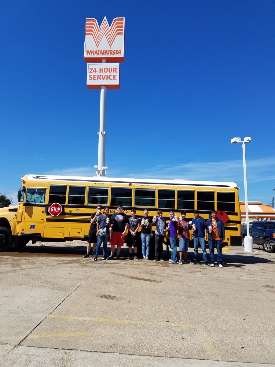 TippieMike's tweet photo. McGregor Robotics having lunch after a successful test drive at MCC https://t.co/Q23pcM4A5P