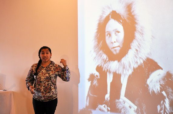 NunatsiaqNews's tweet photo. Inupiat tattooist Marjorie Tahbon talks about traditional Inuit tattoos in St. John's, NL Oct. 8 as part of the #InuitStudies conference. https://t.co/Lyuf6U2wke