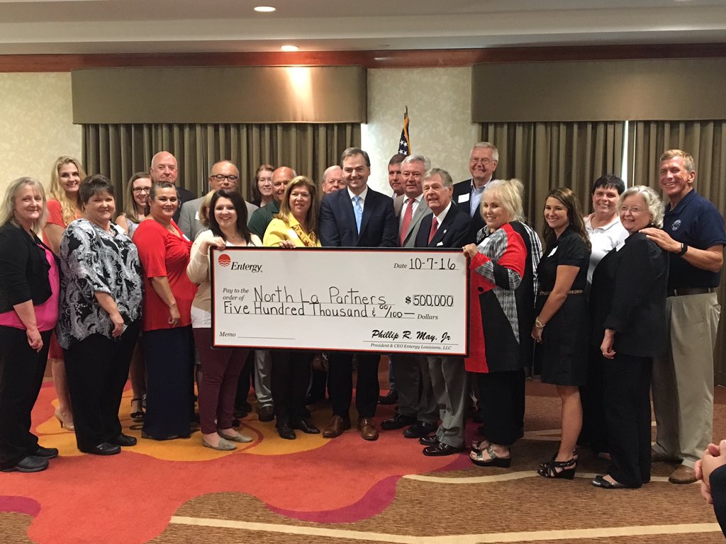 DrRobinColeJr's tweet photo. @EntergyLA providing $500,000 in support to Northeast Louisiana including $50,000 @LADeltaCC https://t.co/s643UWMfPy