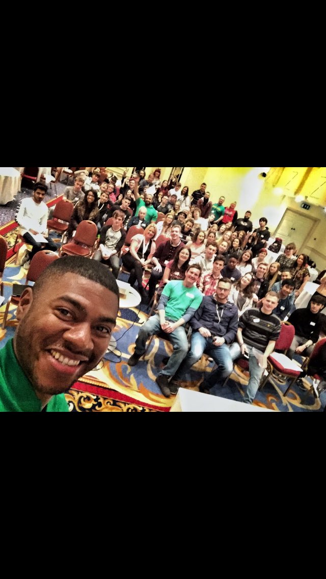 tishwatts04's tweet photo. Thankyou fora good time it was amazing fair play #openmiclivecdd #BigMusicCDD # https://t.co/nDmDAgcH4S