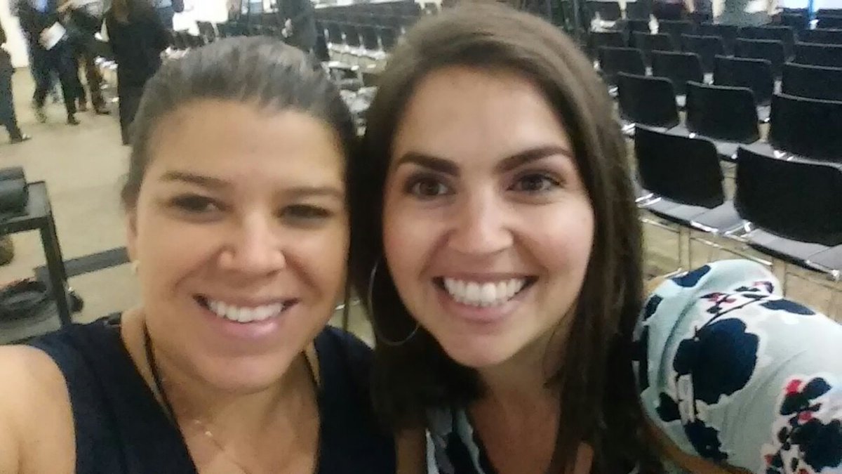 Misslechuza's tweet photo. @samdemuro and @Misslechuza in the closing of #2016DML https://t.co/TW5fPwmgSy