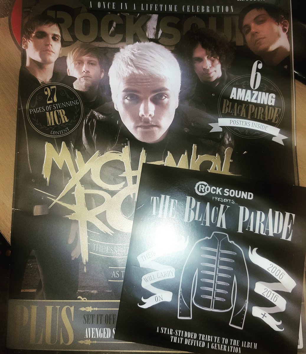 PepsiMaxxieG's tweet image. 🤘🏻 #Mychemicalromance #GerardWay #MikeyWay #RayToro #FrankIero #BobBryar #RockSound