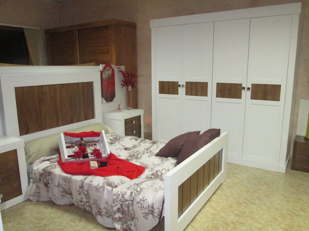 ArcecollMuebles's tweet photo. A medida, de madera maciza, personalizados y al mejor precio #arcecoll #muebles #mueblesenmurcia #mueblesdemadera #mueblesenalicante https://t.co/2RkNyUNrSM