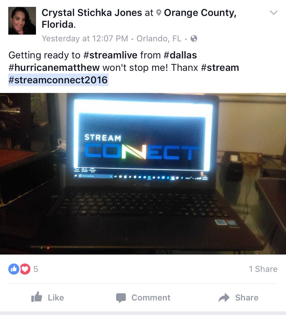 acnusaespanol's tweet photo. Be sure to do like Crystal did and SHARE your #StreamConnect2016 Livestream pics on social media today! https://t.co/IrDWNvt58L