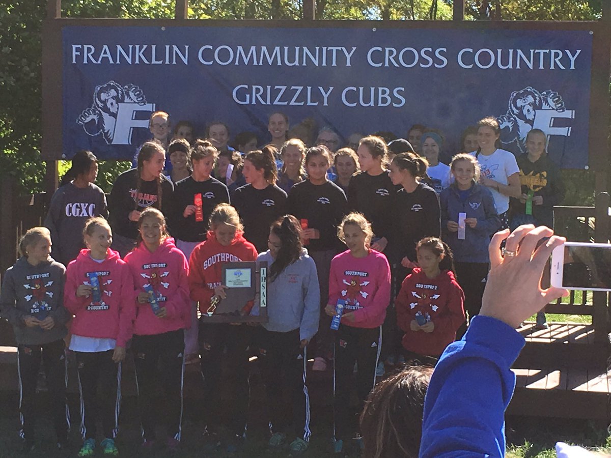 CoachMcNeillXC's tweet photo. 4th place team finish at sectionals! On to Regionals next week. Good work ladies! https://t.co/8BbSt6Suiy