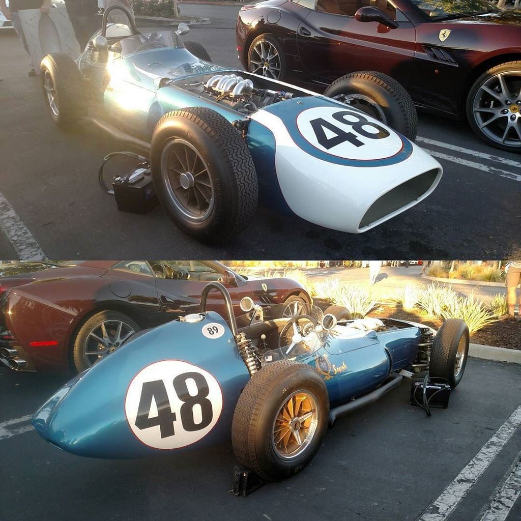 OhFuckYesNet's tweet photo. #becauseracecar #scarab with a dual magneto laid over inline 4 with individual throttle bodies at #carsandcoffeeali… https://t.co/IXBxRGykVe