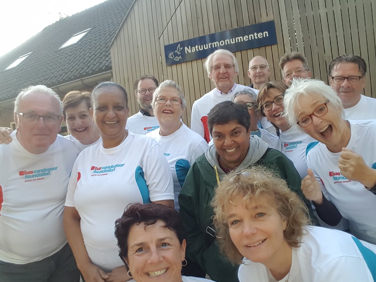 BeaPinkert's tweet photo. @BvdGF Hilversum Diabetes Challenge is volbracht! Hulde aan de lopers. See you vlg week in Apeldoorn #BvdGf https://t.co/hJnQSaHVDe