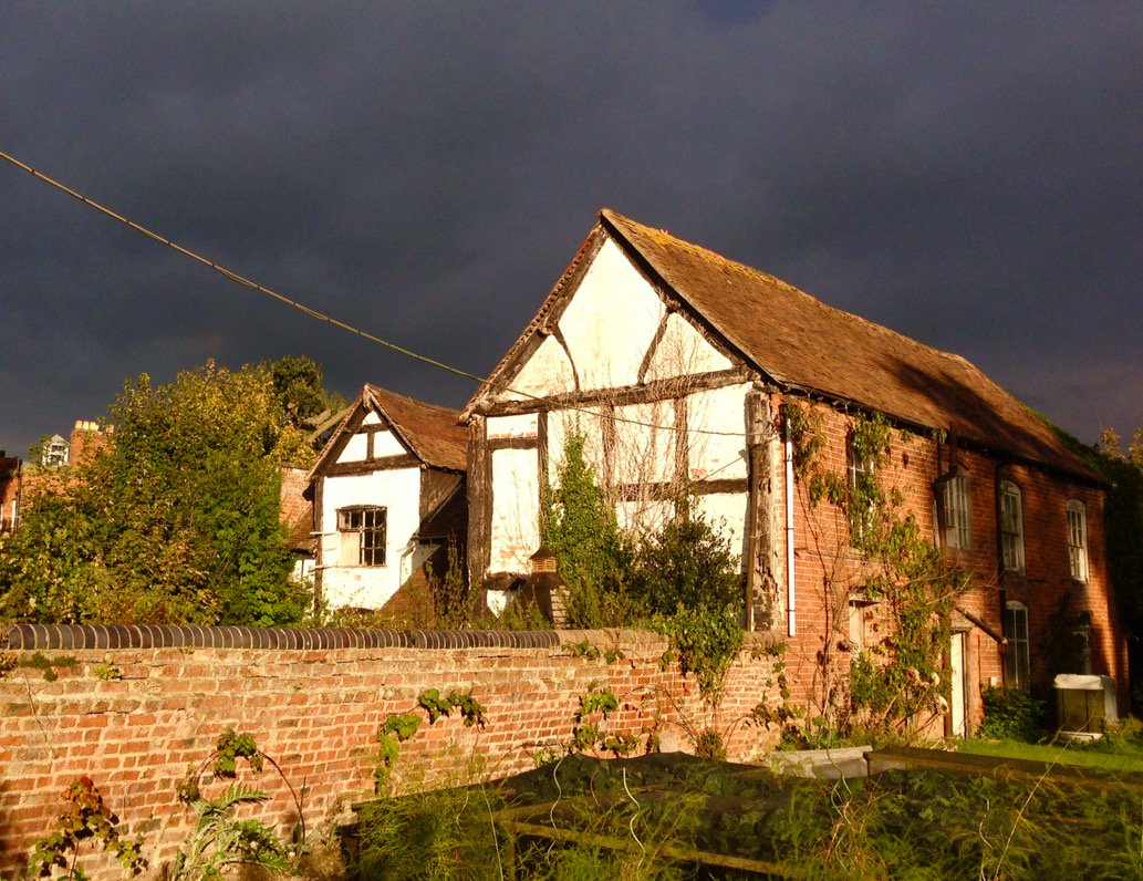 The Isle Estate tweet media