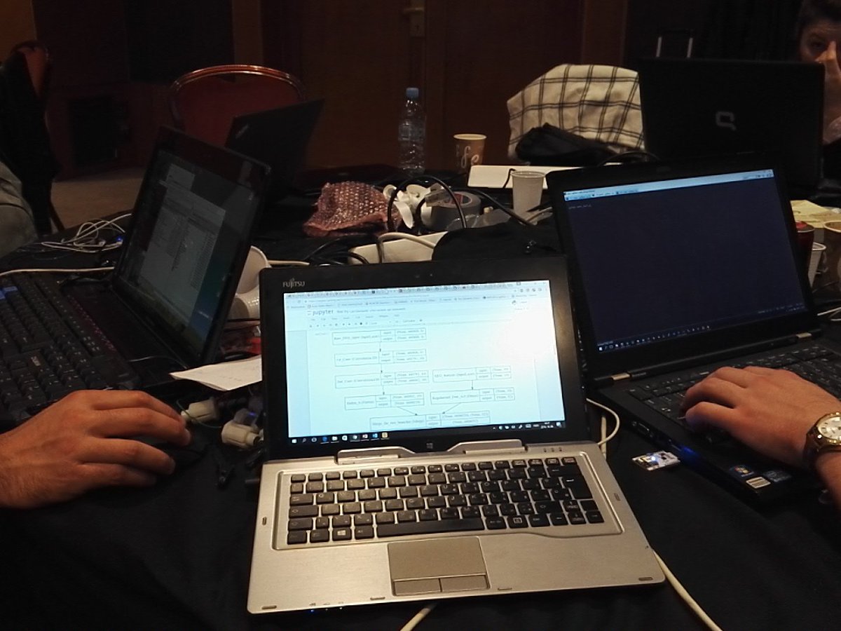 torokagoston's tweet photo. Setting up our neural net #brainhackathon @IEEEBrain #smc16 #deeplearning @SynetiqLab https://t.co/2noO9Hnh7F