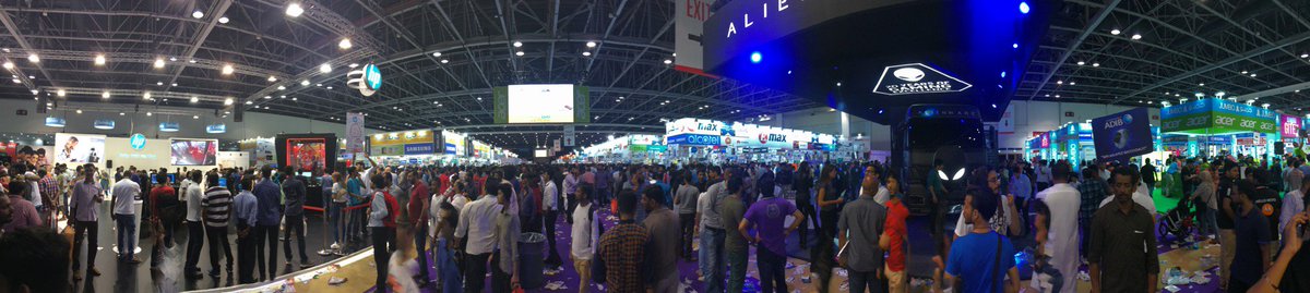 suhin_m's tweet photo. This place is crazy... #GITEX2016 (@ Dubai World Trade Centre in Dubai) https://t.co/WpvktcJl8A https://t.co/1NpK324qMu